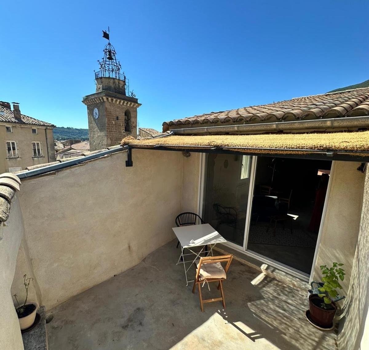 Appartement Les Toits Nyonsais Extérieur photo